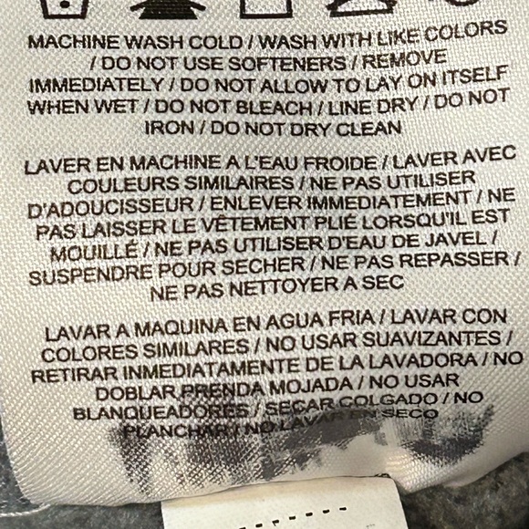 🎉HP🎉Nike Women’s Thermal Fit Long Sleeve Hoodie Gray And White Turtleneck-Medium - Picture 13 of 14